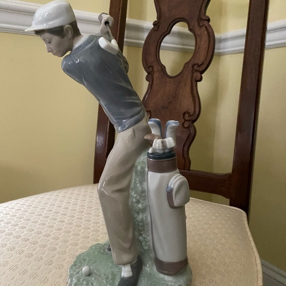 LIADRO. Golfer10”